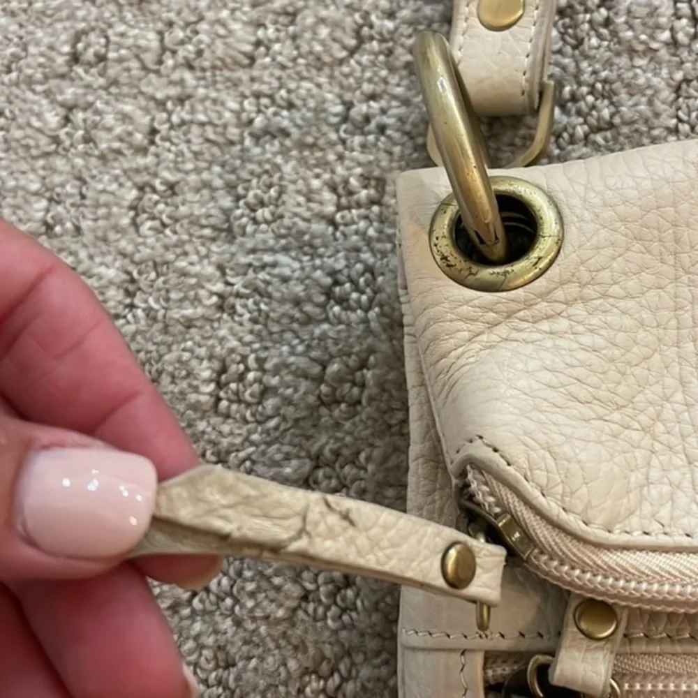 Bo Bo Bags California Cream Leather Fold Over Zipper Wristlet